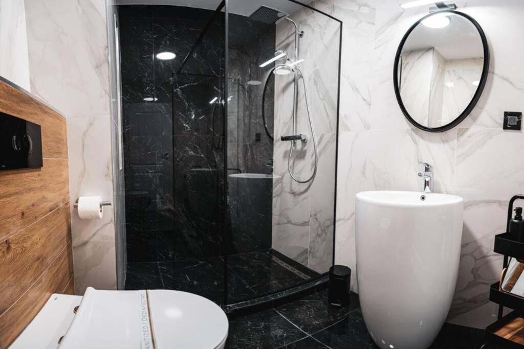 Briana Luxury Panoramic View Cluj-Napoca Exterior foto